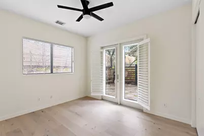 707 Cardinal Lane #E2, Austin, TX 78704 - Photo 24