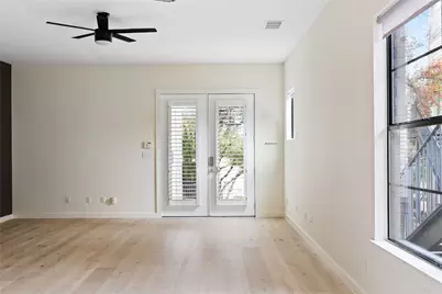 707 Cardinal Lane #E2, Austin, TX 78704 - Photo 10
