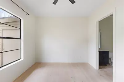 707 Cardinal Lane #E2, Austin, TX 78704 - Photo 20