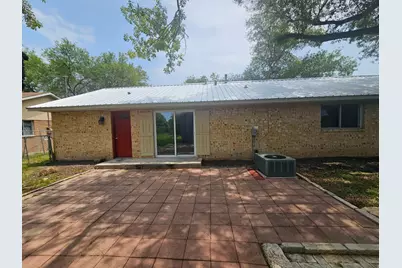 1401 Trinity Street, Lockhart, TX 78644 - Photo 26