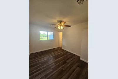 1401 Trinity Street, Lockhart, TX 78644 - Photo 14