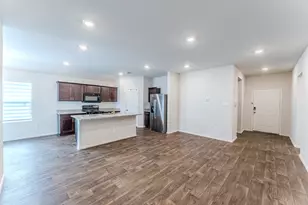 317 Lily Pond Trl, San Marcos, TX 78666 - Photo 2