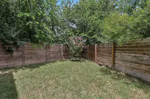 1406 Camelot Cir, Austin, TX 78745 - Photo 30
