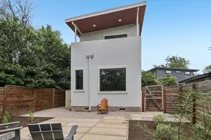 1406 Camelot Cir, Austin, TX 78745 - Photo 26