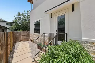 1406 Camelot Cir, Austin, TX 78745 - Photo 4