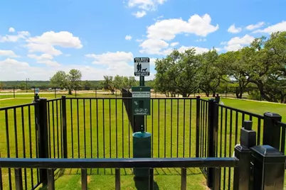 916 Leaning Oak Lane, Georgetown, TX 78628 - Photo 32