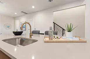 2708 Bristol Dr, Austin, TX 78723 - Photo 16