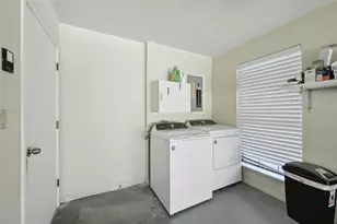 608 Sombrero Dr, Horseshoe Bay, TX 78657 - Photo 18