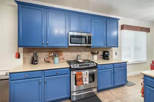 376 Sweet Gum Dr, Kyle, TX 78640 - Photo 12