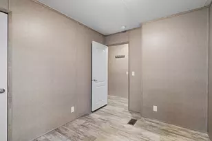 11908 Charro Dr, Del Valle, TX 78617 - Photo 20