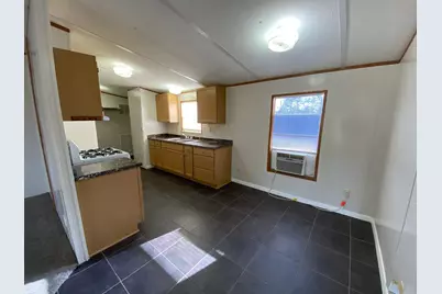 2029 Us-290 E, McDade, TX 78650 - Photo 6