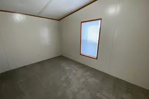 2029 Us-290 E, McDade, TX 78650 - Photo 16