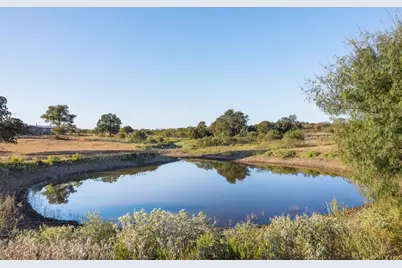 3270 Fm 671, Luling, TX 78648 - Photo 20