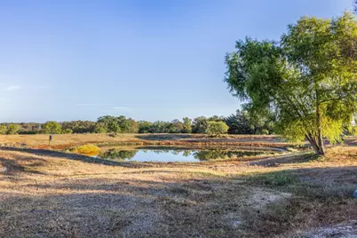 3270 Fm 671, Luling, TX 78648 - Photo 12