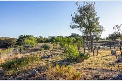 3270 Fm 671, Luling, TX 78648 - Photo 18