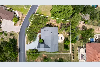 111 Florentine, Horseshoe Bay, TX 78657 - Photo 4