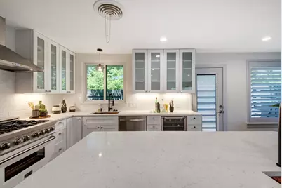 2015 Eaton Lane, Austin, TX 78723 - Photo 12