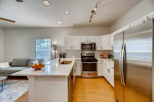 1206 Maple Ave, Austin, TX 78702 - Photo 30