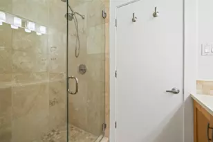 2410 Sharon Ln, Austin, TX 78703 - Photo 20