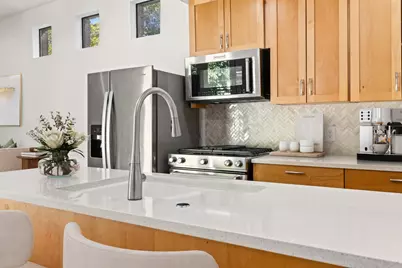 2410 Sharon Lane #A, Austin, TX 78703 - Photo 10