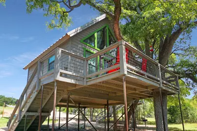 931 Sycamore Creek Drive, Dripping Springs, TX 78620 - Photo 2