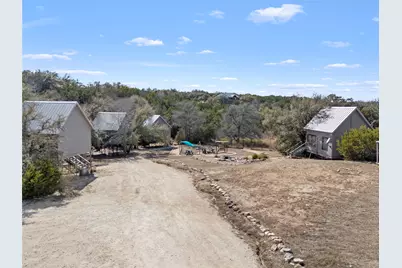 931 Sycamore Creek Drive, Dripping Springs, TX 78620 - Photo 20