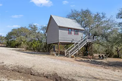 931 Sycamore Creek Drive, Dripping Springs, TX 78620 - Photo 16