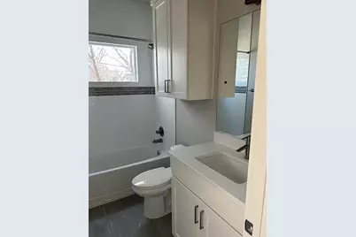 2209 Willow Street #B, Austin, TX 78702 - Photo 12