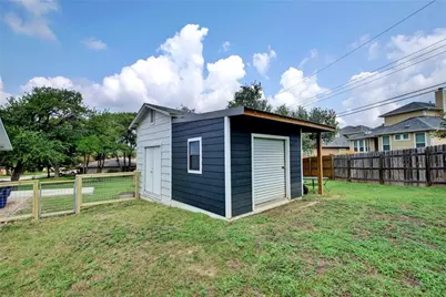 2604 N Shields Drive, Austin, TX 78727 - Photo 30