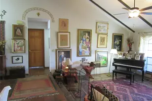 1004 Daviot Dr, Briarcliff, TX 78669 - Photo 6