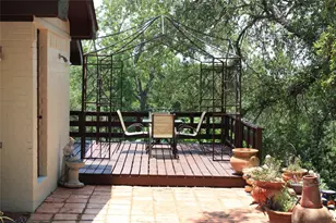 1004 Daviot Dr, Briarcliff, TX 78669 - Photo 36