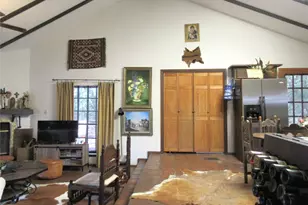 1004 Daviot Dr, Briarcliff, TX 78669 - Photo 18