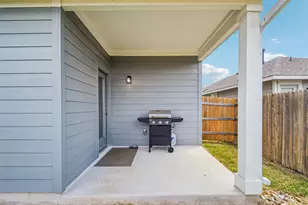 129 Trailstone Dr, Bastrop, TX 78602 - Photo 36