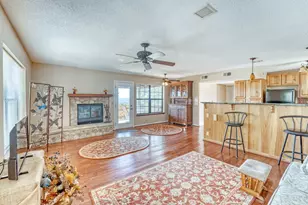 19818 Colina Dr, Lago Vista, TX 78645 - Photo 4