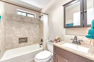 19818 Colina Dr, Lago Vista, TX 78645 - Photo 12