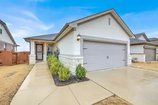 135 Serpens St, Georgetown, TX 78628 - Photo 2