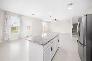 263 Beechnut Dr, Buda, TX 78610 - Photo 4