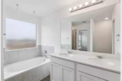 240 Line Of Fire Way, Jarrell, TX 76537 - Photo 22