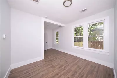 206 W 45th Street, Austin, TX 78751 - Photo 4