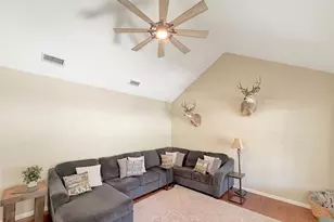 1660 Westview Ct Dr, Canyon Lake, TX 78133 - Photo 10