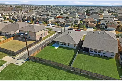 8927 Palomino Pony, San Antonio, TX 78254 - Photo 20