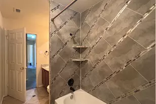 18316 Great Falls Dr, Manor, TX 78653 - Photo 6