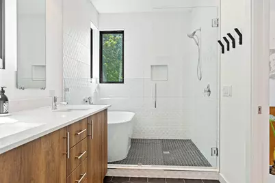 1909 E 9th Street, Austin, TX 78702 - Photo 14