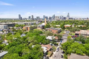 1909 E 9th St, Austin, TX 78702 - Photo 34