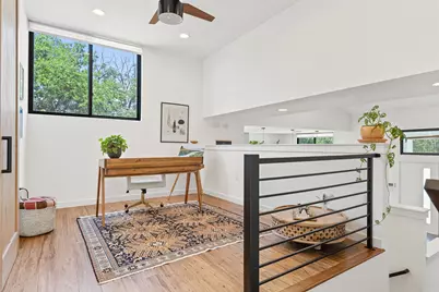1909 E 9th Street, Austin, TX 78702 - Photo 20
