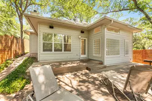 1621 Maggie Mayes St, Austin, TX 78703 - Photo 28
