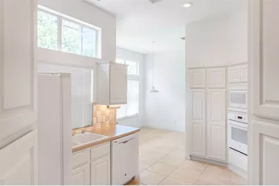 1621 Maggie Mayes Street, Austin, TX 78703 - Photo 10