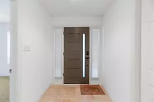 1621 Maggie Mayes St, Austin, TX 78703 - Photo 2