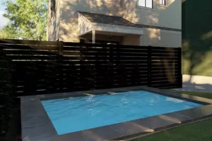 2503 E 18th St, Austin, TX 78702 - Photo 4