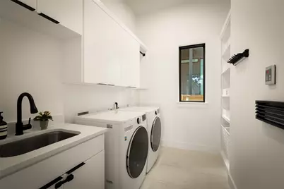 404 Krebs Lane, Austin, TX 78704 - Photo 26